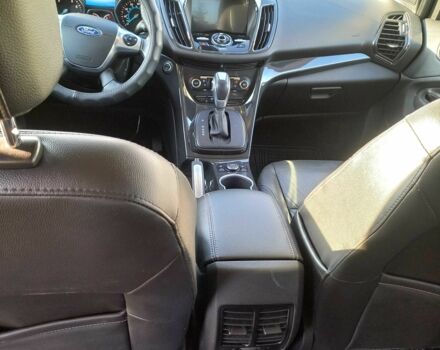 Синий Форд Эскейп, объемом двигателя 2 л и пробегом 175 тыс. км за 13093 $, фото 10 на Automoto.ua