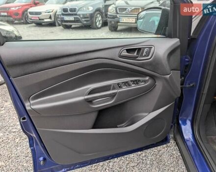 Синій Форд Ескейп, об'ємом двигуна 2.5 л та пробігом 228 тис. км за 8990 $, фото 23 на Automoto.ua