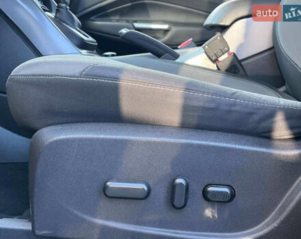 Форд Эскейп 2015 в Львове на Automoto.ua Синий Форд Эскейп, объемом двигателя 2.5 л и пробегом 140 тыс. км за 11590 $, фото 19 на Automoto.ua