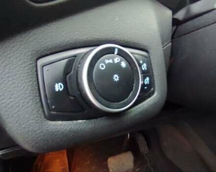 Синий Форд Эскейп, объемом двигателя 1.6 л и пробегом 116 тыс. км за 10500 $, фото 12 на Automoto.ua