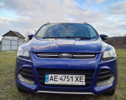 Синий Форд Эскейп, объемом двигателя 2 л и пробегом 175 тыс. км за 13093 $, фото 2 на Automoto.ua