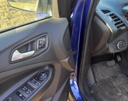 Синий Форд Эскейп, объемом двигателя 2 л и пробегом 175 тыс. км за 13093 $, фото 8 на Automoto.ua