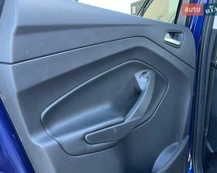 Форд Эскейп 2015 в Львове на Automoto.ua Синий Форд Эскейп, объемом двигателя 2.5 л и пробегом 140 тыс. км за 11590 $, фото 32 на Automoto.ua