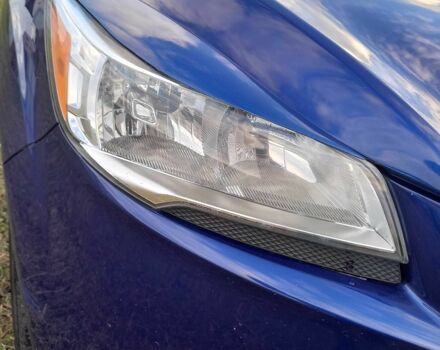 Синий Форд Эскейп, объемом двигателя 2 л и пробегом 175 тыс. км за 13093 $, фото 3 на Automoto.ua