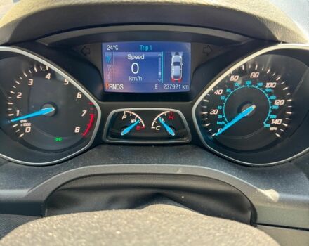 Синий Форд Эскейп, объемом двигателя 2.5 л и пробегом 237 тыс. км за 8900 $, фото 8 на Automoto.ua