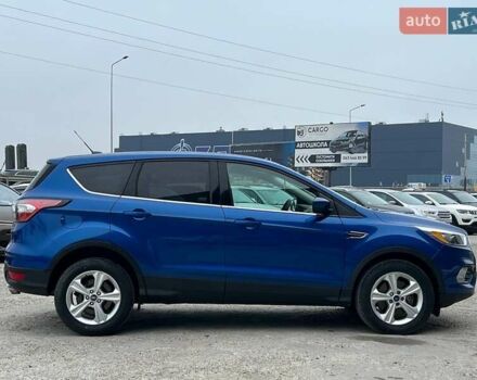 Синий Форд Эскейп, объемом двигателя 1.5 л и пробегом 145 тыс. км за 13240 $, фото 9 на Automoto.ua