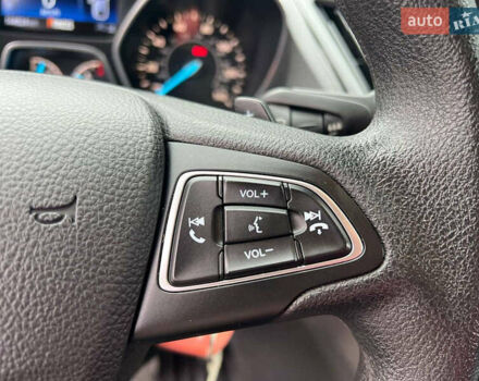 Синий Форд Эскейп, объемом двигателя 1.5 л и пробегом 145 тыс. км за 13240 $, фото 23 на Automoto.ua