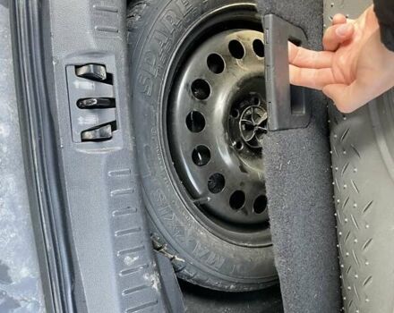 Синий Форд Эскейп, объемом двигателя 2.5 л и пробегом 127 тыс. км за 10600 $, фото 16 на Automoto.ua