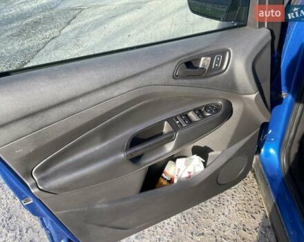 Синий Форд Эскейп, объемом двигателя 2.5 л и пробегом 127 тыс. км за 10600 $, фото 12 на Automoto.ua