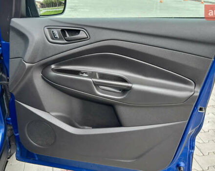 Синий Форд Эскейп, объемом двигателя 2.5 л и пробегом 208 тыс. км за 11800 $, фото 28 на Automoto.ua