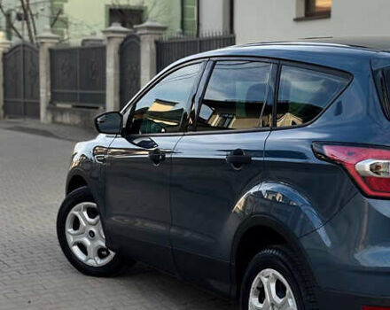 Синий Форд Эскейп, объемом двигателя 2.5 л и пробегом 156 тыс. км за 12000 $, фото 10 на Automoto.ua