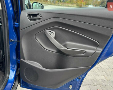 Синий Форд Эскейп, объемом двигателя 2.5 л и пробегом 208 тыс. км за 11800 $, фото 25 на Automoto.ua