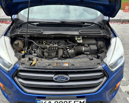 Форд Эскейп 2017 в Ирпене на Automoto.ua Синий Форд Эскейп, объемом двигателя 2.49 л и пробегом 208 тыс. км за 12400 $, фото 34 на Automoto.ua