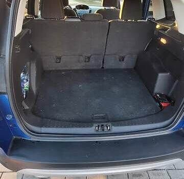 Синій Форд Ескейп, об'ємом двигуна 1.5 л та пробігом 100 тис. км за 12700 $, фото 5 на Automoto.ua