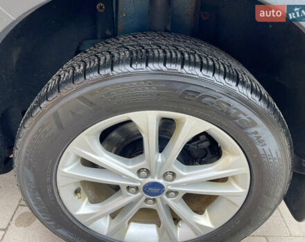 Форд Эскейп 2017 в Ровно на Automoto.ua Синий Форд Эскейп, объемом двигателя 1.5 л и пробегом 141 тыс. км за 11700 $, фото 17 на Automoto.ua