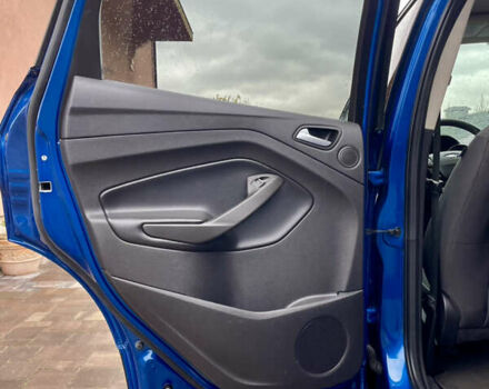 Форд Эскейп 2017 в Ровно на Automoto.ua Синий Форд Эскейп, объемом двигателя 1.5 л и пробегом 141 тыс. км за 11700 $, фото 38 на Automoto.ua