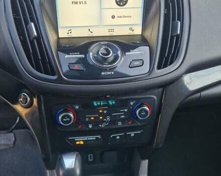 Синий Форд Эскейп, объемом двигателя 1.5 л и пробегом 163 тыс. км за 14000 $, фото 15 на Automoto.ua