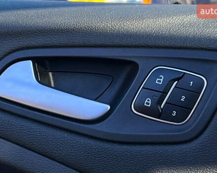 Синій Форд Ескейп, об'ємом двигуна 1.5 л та пробігом 93 тис. км за 12300 $, фото 18 на Automoto.ua