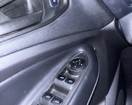 Синий Форд Эскейп, объемом двигателя 2.5 л и пробегом 109 тыс. км за 13000 $, фото 3 на Automoto.ua