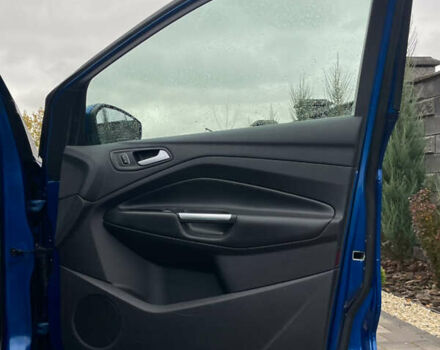 Синій Форд Ескейп, об'ємом двигуна 1.5 л та пробігом 142 тис. км за 11300 $, фото 43 на Automoto.ua