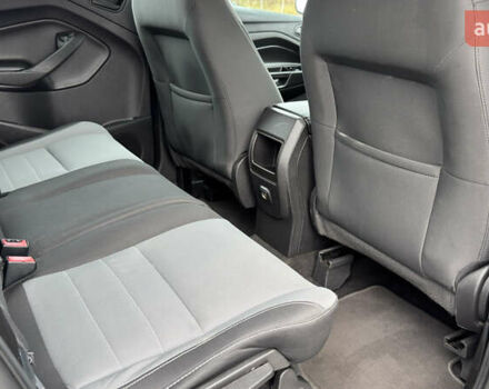 Форд Эскейп 2017 в Ирпене на Automoto.ua Синий Форд Эскейп, объемом двигателя 2.49 л и пробегом 208 тыс. км за 12400 $, фото 26 на Automoto.ua