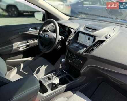 Форд Эскейп 2017 в Луцке на Automoto.ua Синий Форд Эскейп, объемом двигателя 2 л и пробегом 169 тыс. км за 9300 $, фото 10 на Automoto.ua