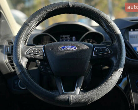 Синій Форд Ескейп, об'ємом двигуна 1.5 л та пробігом 93 тис. км за 12300 $, фото 9 на Automoto.ua