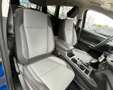 Форд Ескейп 2017 у Сумах на Automoto.ua Синій Форд Ескейп, об'ємом двигуна 1.5 л та пробігом 70 тис. км за 13000 $, фото 31 на Automoto.ua