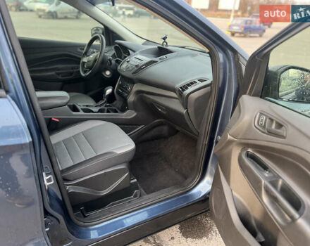 Синий Форд Эскейп, объемом двигателя 2.5 л и пробегом 156 тыс. км за 12000 $, фото 13 на Automoto.ua