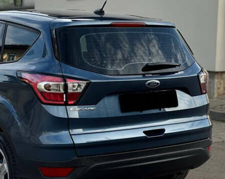 Синий Форд Эскейп, объемом двигателя 2.5 л и пробегом 156 тыс. км за 12000 $, фото 11 на Automoto.ua