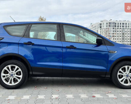 Форд Эскейп 2017 в Ирпене на Automoto.ua Синий Форд Эскейп, объемом двигателя 2.49 л и пробегом 208 тыс. км за 12400 $, фото 12 на Automoto.ua