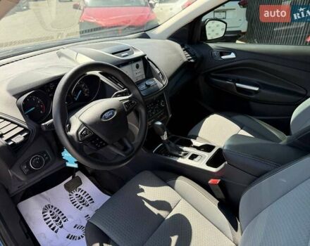 Форд Эскейп 2017 в Луцке на Automoto.ua Синий Форд Эскейп, объемом двигателя 2 л и пробегом 169 тыс. км за 9300 $, фото 5 на Automoto.ua