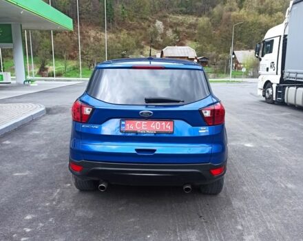 Синий Форд Эскейп, объемом двигателя 0 л и пробегом 226 тыс. км за 11800 $, фото 3 на Automoto.ua