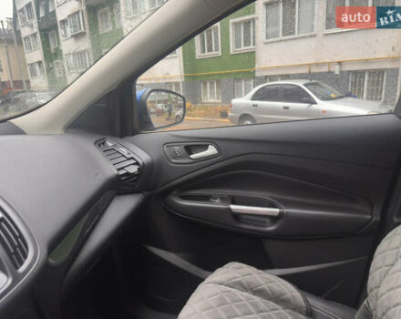 Синий Форд Эскейп, объемом двигателя 2 л и пробегом 172 тыс. км за 17000 $, фото 8 на Automoto.ua