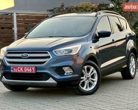 Синий Форд Эскейп, объемом двигателя 1.5 л и пробегом 162 тыс. км за 13599 $, фото 2 на Automoto.ua