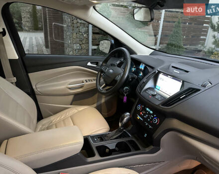 Синий Форд Эскейп, объемом двигателя 1.5 л и пробегом 162 тыс. км за 13599 $, фото 89 на Automoto.ua