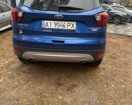 Синий Форд Эскейп, объемом двигателя 2 л и пробегом 172 тыс. км за 17000 $, фото 2 на Automoto.ua