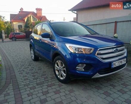 Синий Форд Эскейп, объемом двигателя 1.5 л и пробегом 99 тыс. км за 14500 $, фото 5 на Automoto.ua