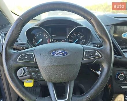 Синій Форд Ескейп, об'ємом двигуна 2 л та пробігом 175 тис. км за 12500 $, фото 7 на Automoto.ua