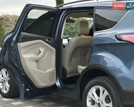 Синий Форд Эскейп, объемом двигателя 1.5 л и пробегом 162 тыс. км за 13599 $, фото 67 на Automoto.ua