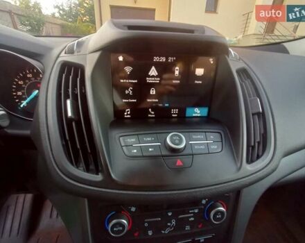 Синий Форд Эскейп, объемом двигателя 1.5 л и пробегом 99 тыс. км за 14500 $, фото 9 на Automoto.ua