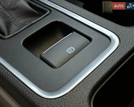 Синий Форд Эскейп, объемом двигателя 1.5 л и пробегом 162 тыс. км за 13599 $, фото 62 на Automoto.ua