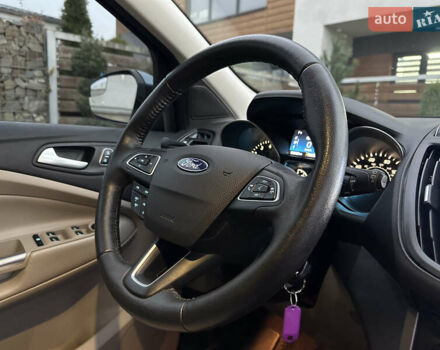 Синий Форд Эскейп, объемом двигателя 1.5 л и пробегом 162 тыс. км за 13599 $, фото 90 на Automoto.ua