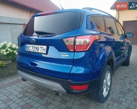 Синий Форд Эскейп, объемом двигателя 1.5 л и пробегом 99 тыс. км за 14500 $, фото 4 на Automoto.ua