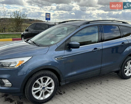Синий Форд Эскейп, объемом двигателя 1.5 л и пробегом 196 тыс. км за 10300 $, фото 4 на Automoto.ua