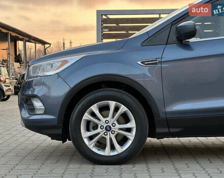 Синий Форд Эскейп, объемом двигателя 1.5 л и пробегом 162 тыс. км за 13599 $, фото 12 на Automoto.ua