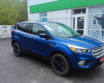 Синий Форд Эскейп, объемом двигателя 0 л и пробегом 226 тыс. км за 11800 $, фото 2 на Automoto.ua