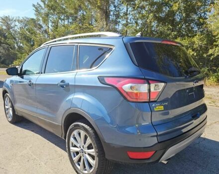 Синий Форд Эскейп, объемом двигателя 2 л и пробегом 100 тыс. км за 9000 $, фото 3 на Automoto.ua