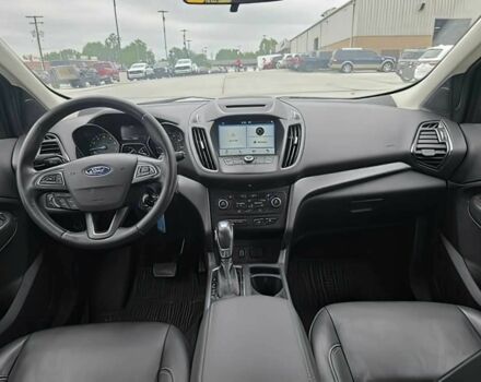 Синий Форд Эскейп, объемом двигателя 2 л и пробегом 47 тыс. км за 5300 $, фото 9 на Automoto.ua