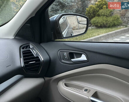 Синий Форд Эскейп, объемом двигателя 1.5 л и пробегом 162 тыс. км за 13599 $, фото 64 на Automoto.ua